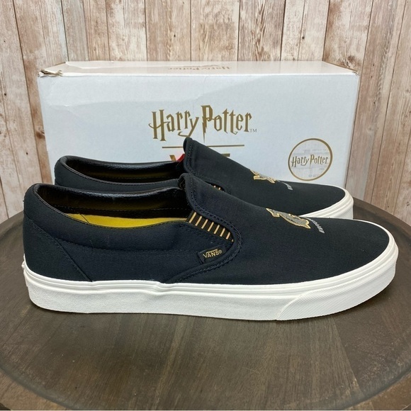 Vans x Harry Potter Huffle Puff‎ Classic Slip on Sneakers Size 13 Men - Picture 3 of 13